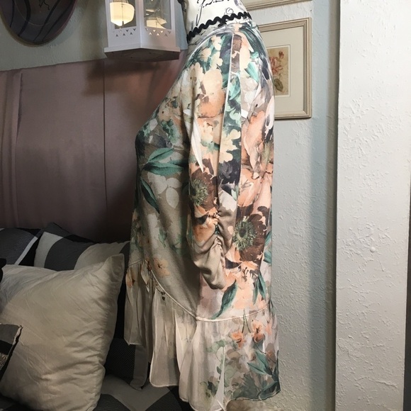 Style&Co sheer ruffle hem sparkly floral print top - Picture 4 of 7